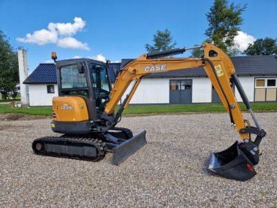 2019 CASE CX37C mini excavator, side profile view 2019 CASE CX37C mini excavator, side profile view