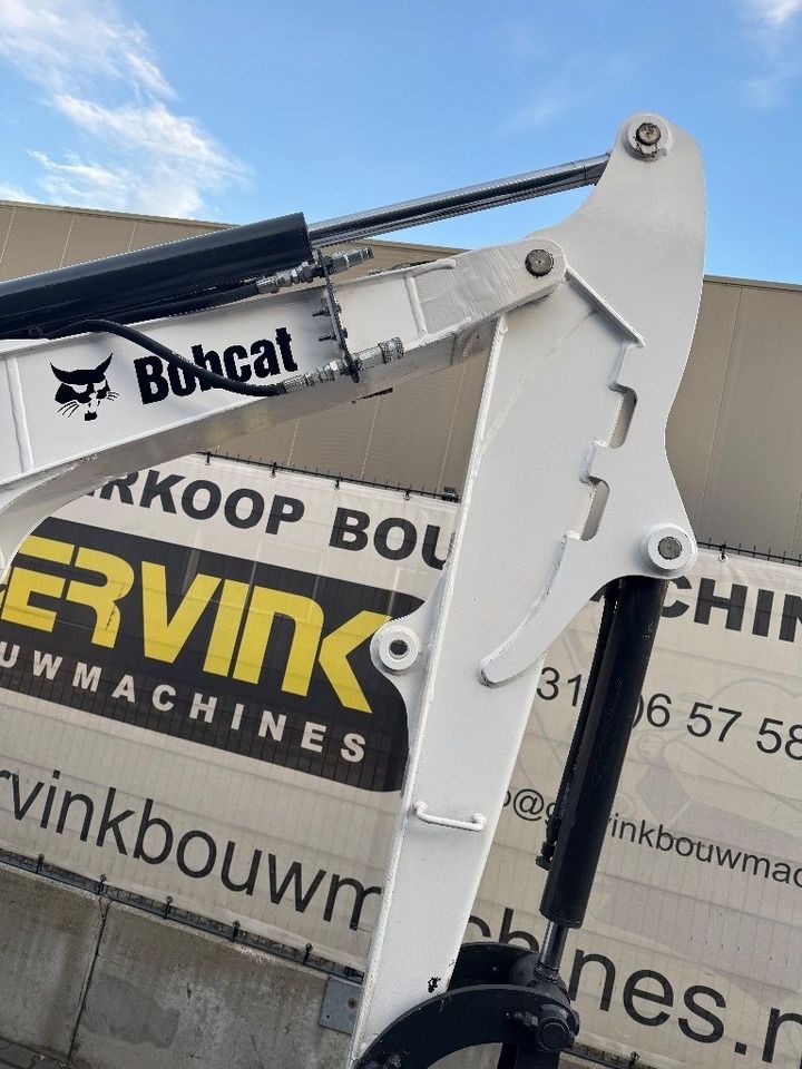 2014 Bobcat E25 mini excavator boom detail