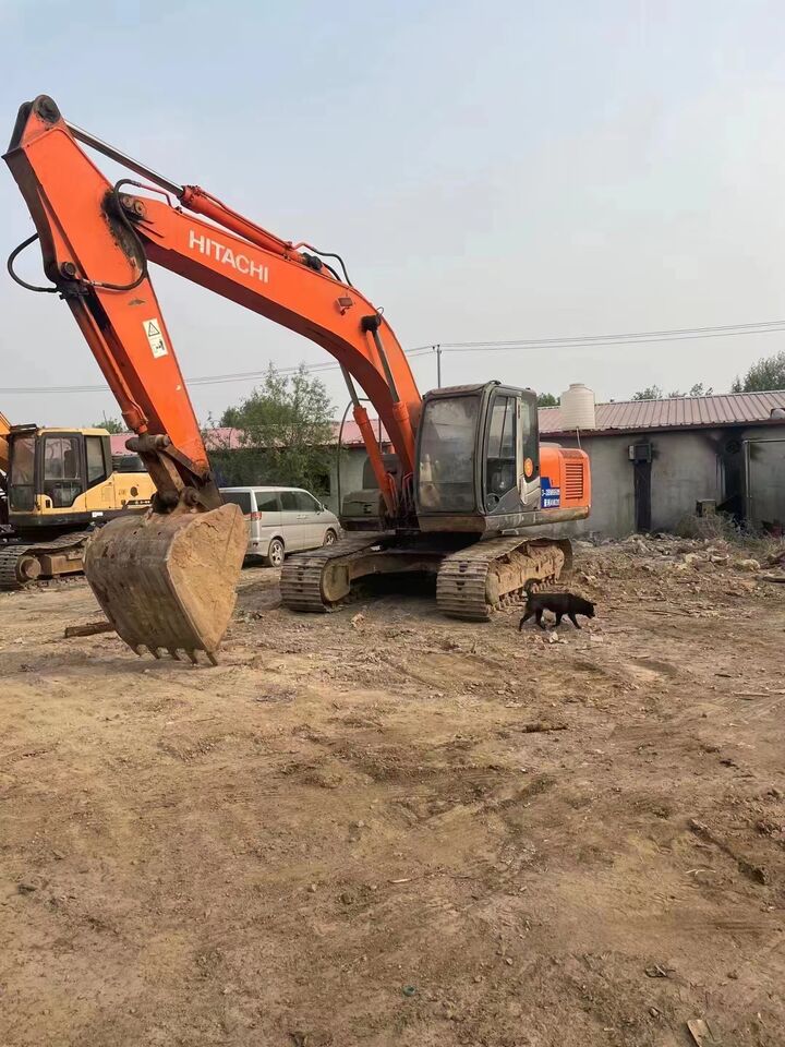2022 Hitachi ZX210H-5G excavator, side view 2022 Hitachi ZX210H-5G excavator, side view