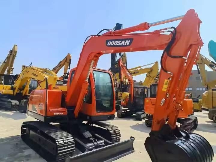 2022 Doosan DX80-9C mini excavator, front three-quarter view 2022 Doosan DX80-9C mini excavator, front three-quarter view