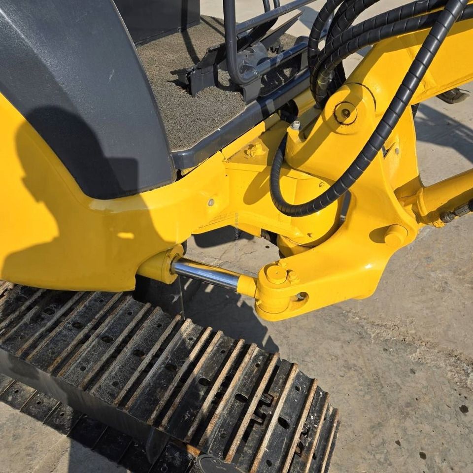 2023 Komatsu PC35 mini excavator boom swing detail
