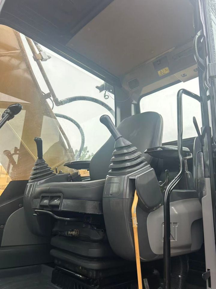 2019 Caterpillar 320D2 crawler excavator interior cab view 2019 Caterpillar 320D2 crawler excavator interior cab view