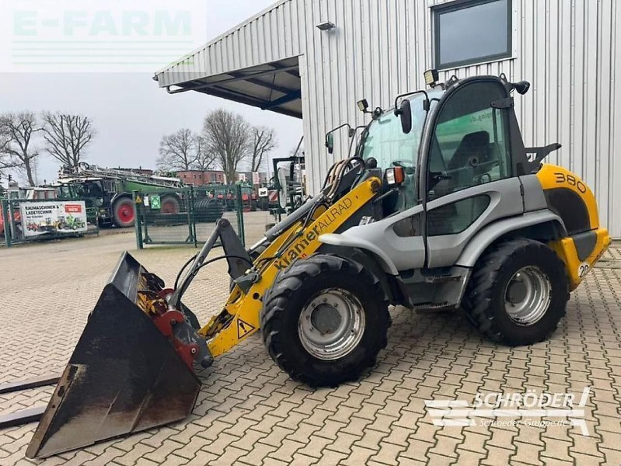 2004 Kramer 380 mini excavator, side view 2004 Kramer 380 mini excavator, side view