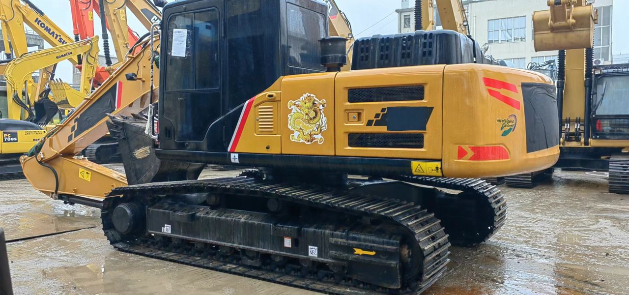 2020 Sany SY215C crawler excavator side view 2020 Sany SY215C crawler excavator side view