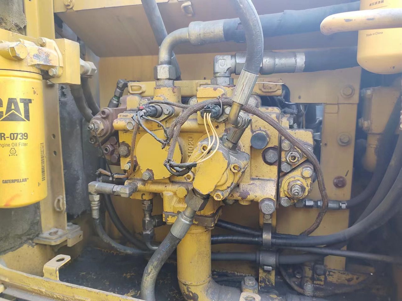 2018 Caterpillar 315D crawler excavator engine compartment detail 2018 Caterpillar 315D crawler excavator engine compartment detail
