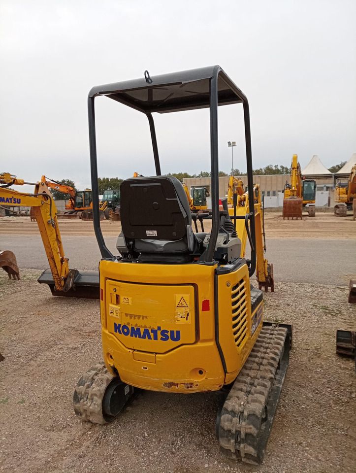 2023 Komatsu PC16R-3HS mini excavator rear view 2023 Komatsu PC16R-3HS mini excavator rear view