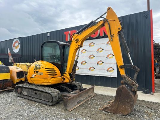2010 JCB 8055 mini excavator, side view