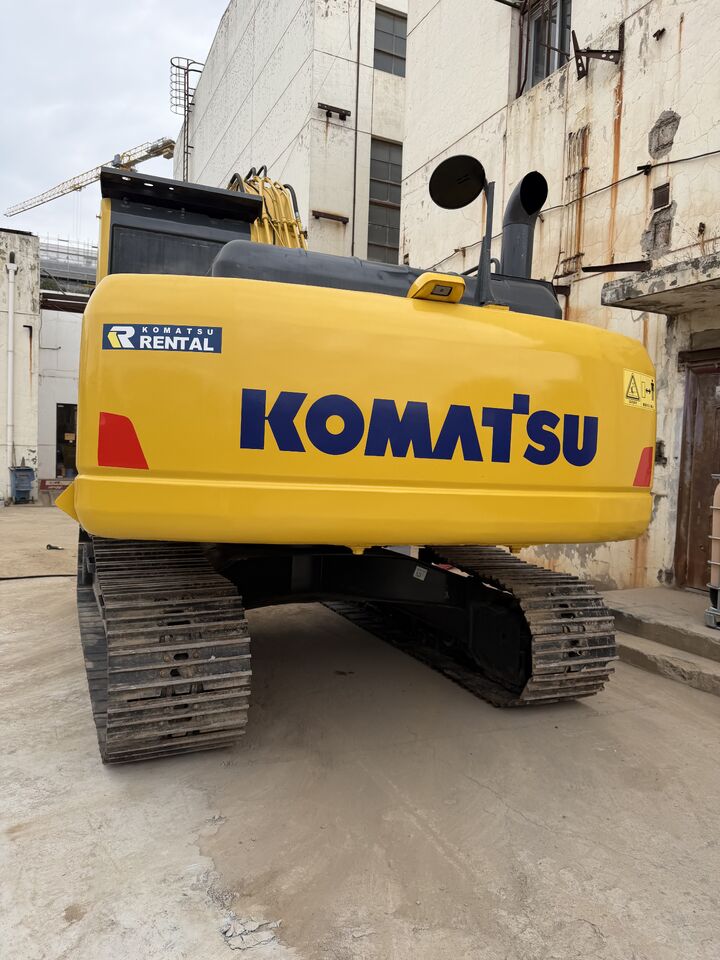 2023 Komatsu PC200-8 Raupenbagger Heckansicht 2023 Komatsu PC200-8 Raupenbagger Heckansicht
