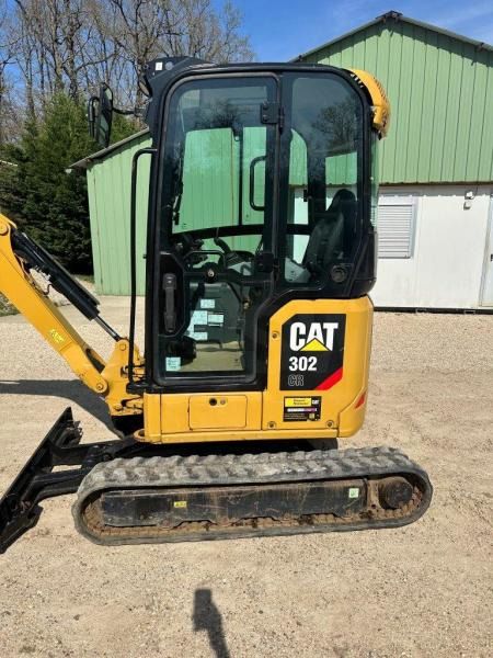 2019 Caterpillar 302 CR mini excavator side view 2019 Caterpillar 302 CR mini excavator side view