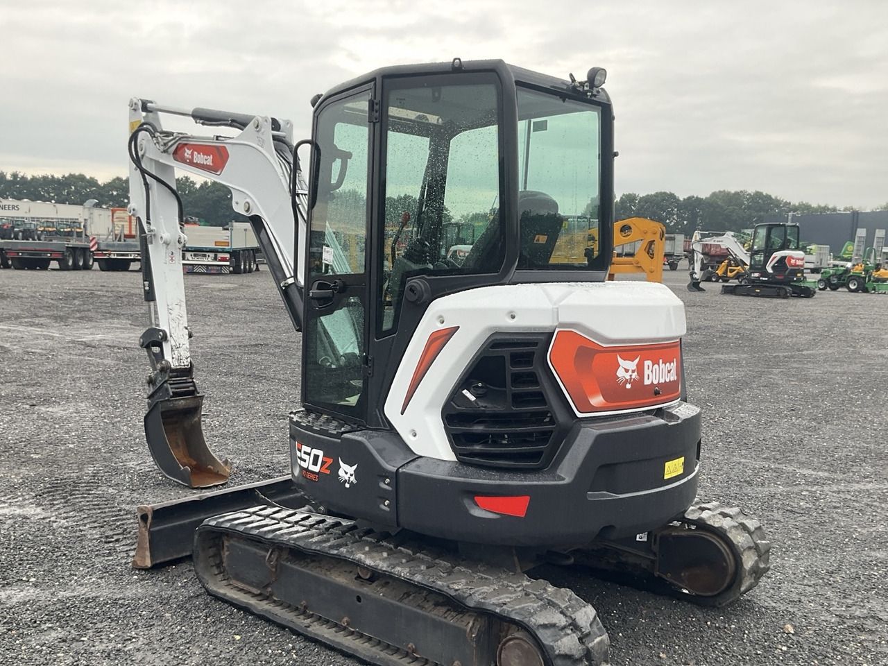 2023 Bobcat E50Z mini excavator, three-quarter front view 2023 Bobcat E50Z mini excavator, three-quarter front view