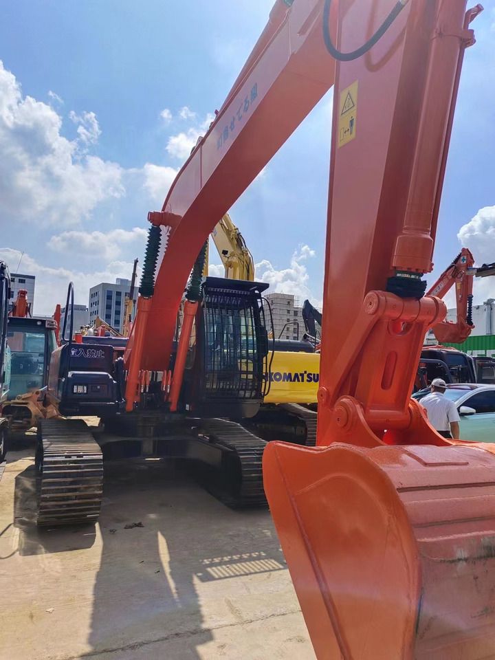 2021 Hitachi ZX200 crawler excavator, front three-quarter view 2021 Hitachi ZX200 crawler excavator, front three-quarter view