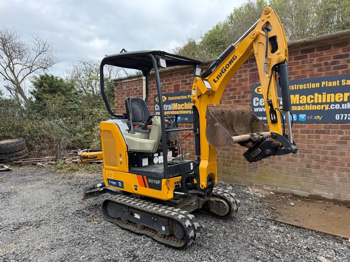2024 LiuGong 9018F mini excavator, side view