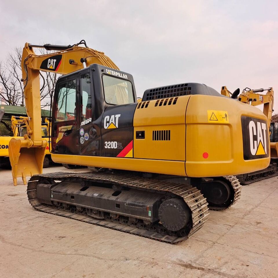 2024 Caterpillar 320D2L Raupenbagger, hintere Dreiviertelansicht 2024 Caterpillar 320D2L Raupenbagger, hintere Dreiviertelansicht