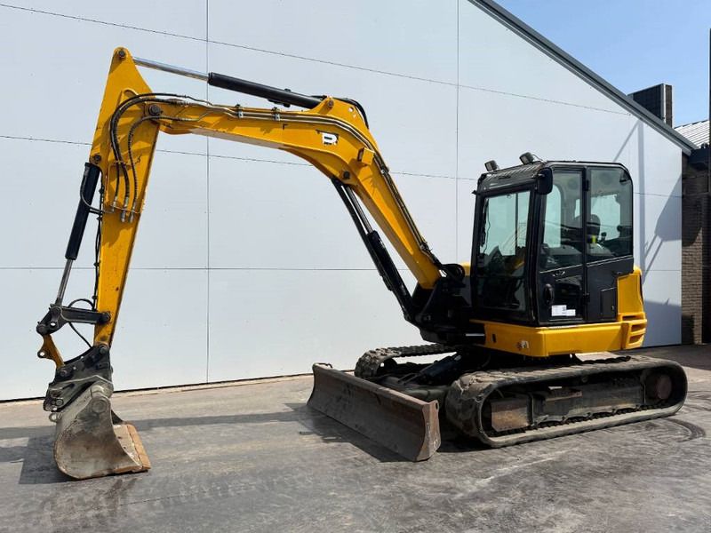 2019 JCB 86C-1 mini excavator, side profile view 2019 JCB 86C-1 mini excavator, side profile view