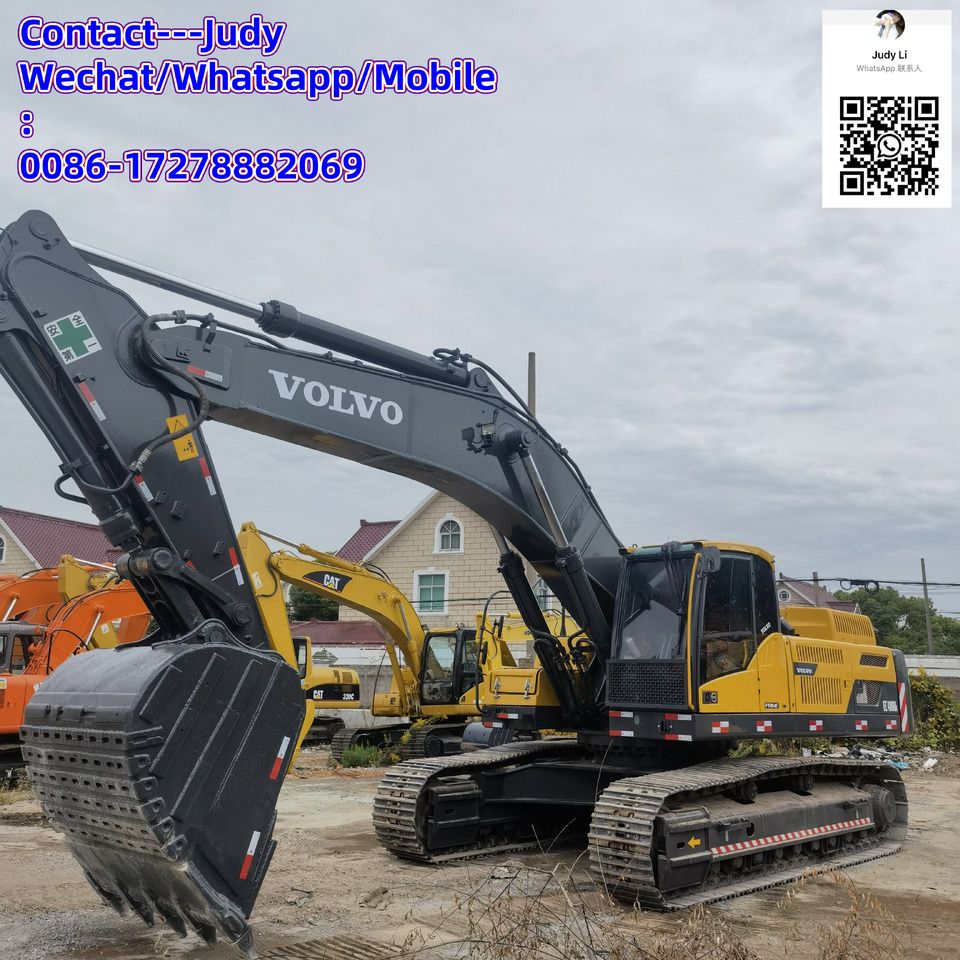 2022 Volvo EC480 crawler excavator, side view 2022 Volvo EC480 crawler excavator, side view