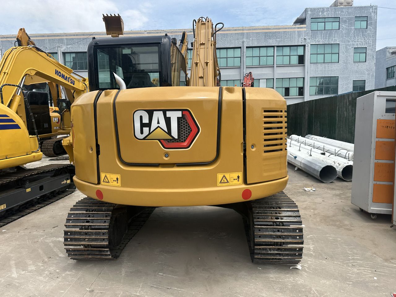 2021 Caterpillar 308E mini excavator rear view 2021 Caterpillar 308E mini excavator rear view