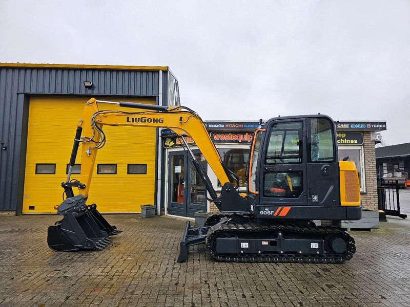 2026 LiuGong 906F mini excavator, side profile view