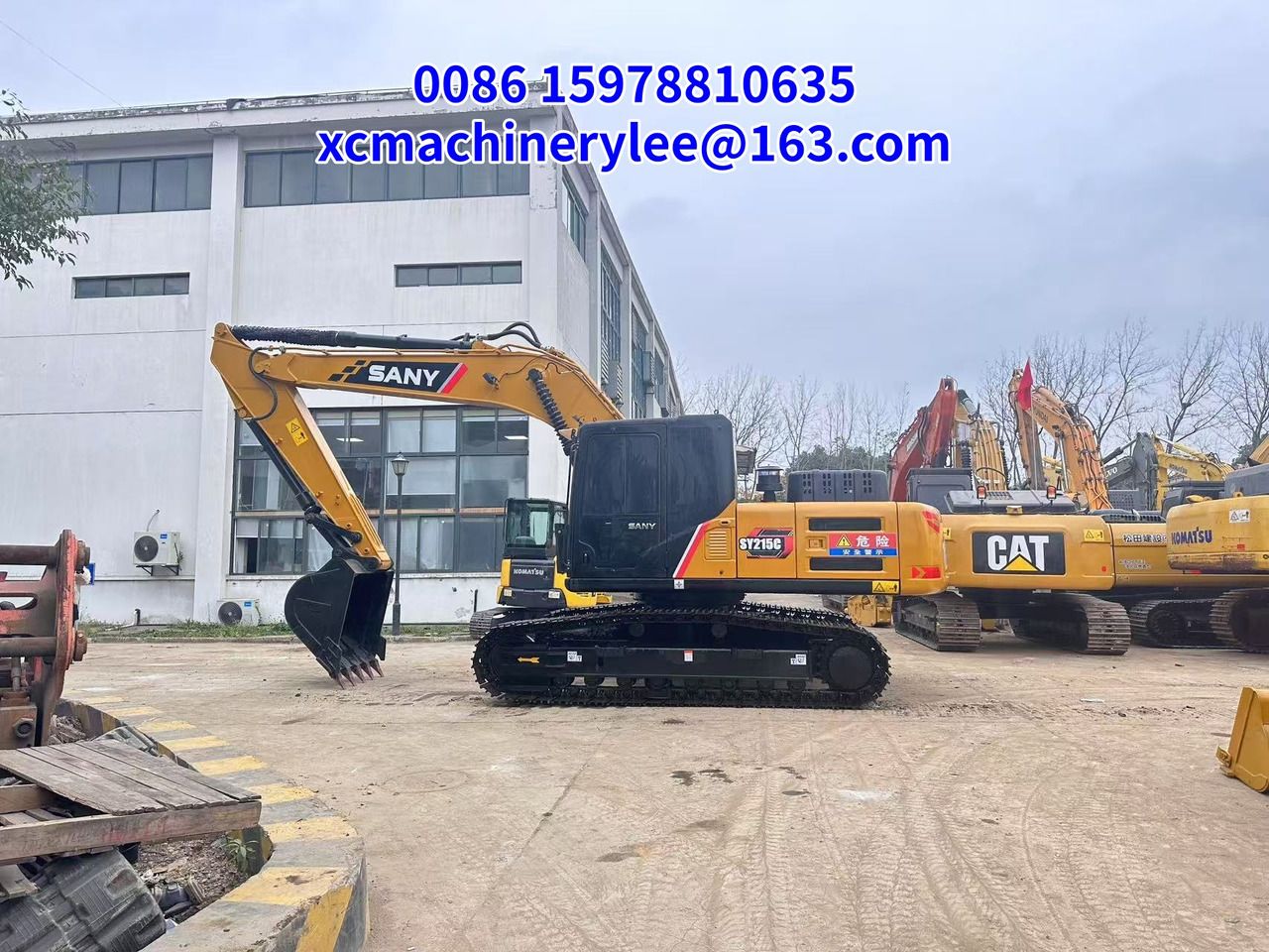 2024 Sany SY215C crawler excavator side view 2024 Sany SY215C crawler excavator side view