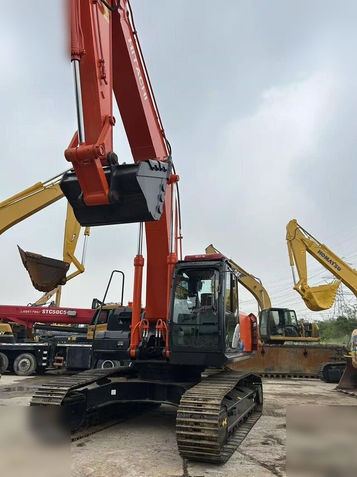 2024 Hitachi ZX350H-5G crawler excavator, front view 2024 Hitachi ZX350H-5G crawler excavator, front view