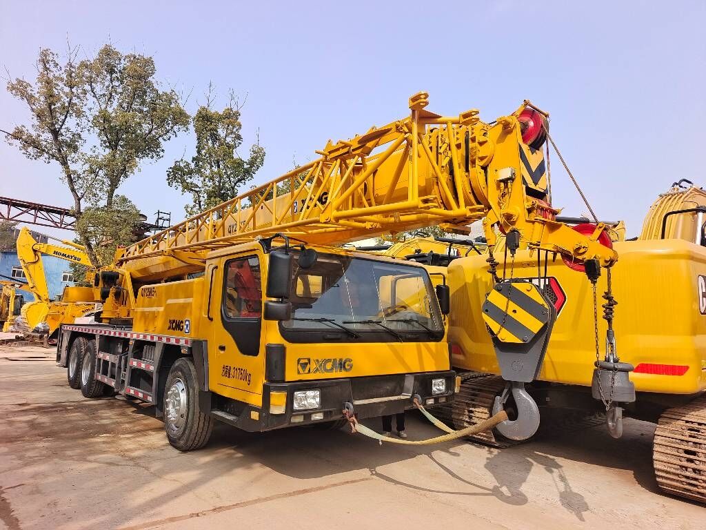 2024 XCMG truck crane, front three-quarter view