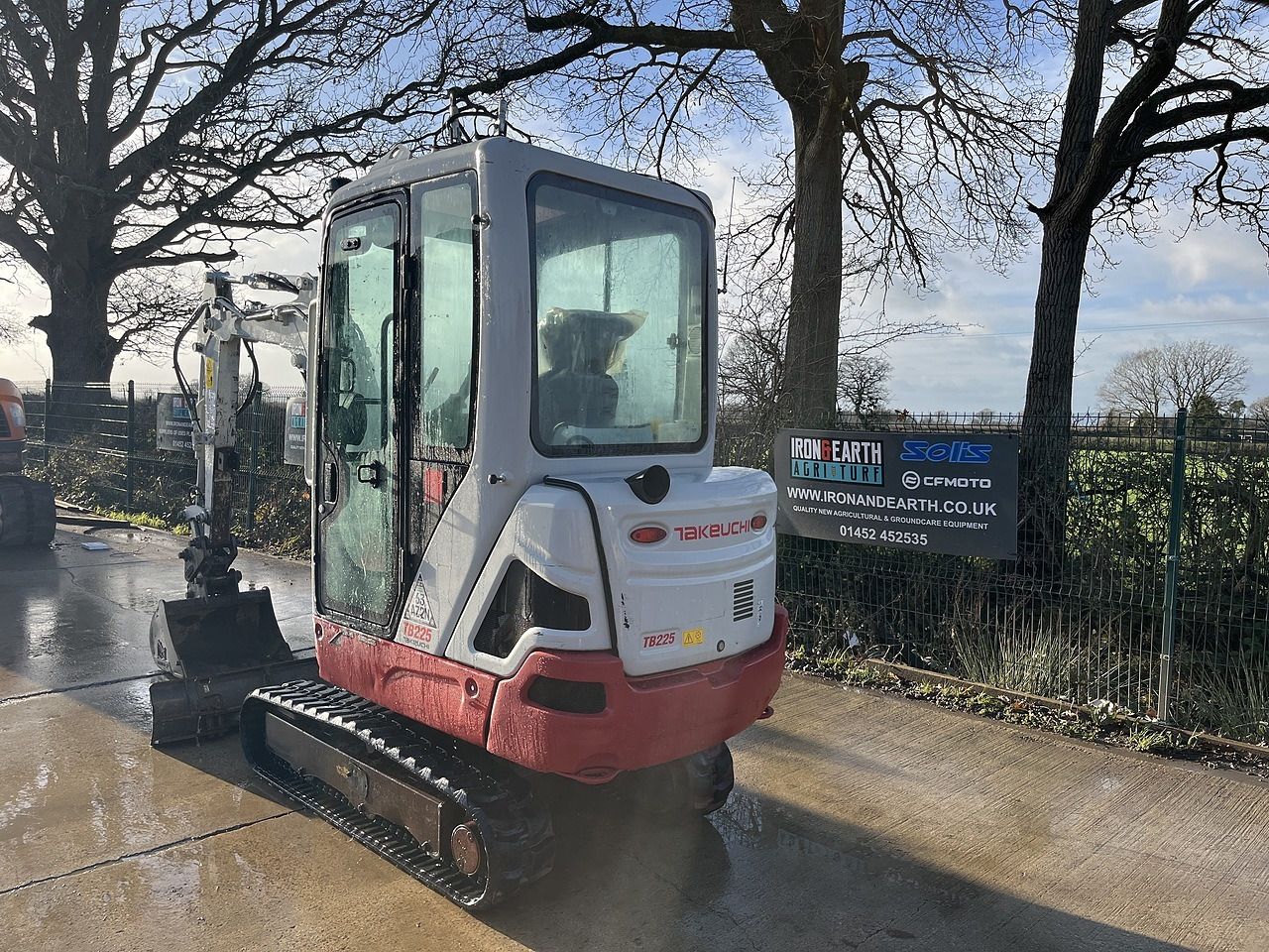 2020 Takeuchi TB225 mini excavator, rear three-quarter view 2020 Takeuchi TB225 mini excavator, rear three-quarter view