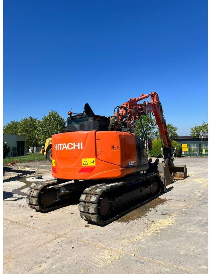 2019 Hitachi ZX135US-6 crawler excavator rear view
