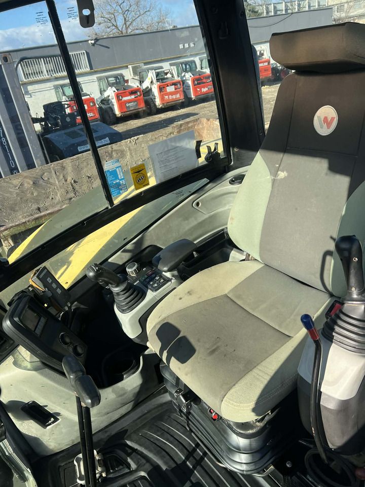2017 Wacker Neuson ET90 crawler excavator cab interior view 2017 Wacker Neuson ET90 crawler excavator cab interior view
