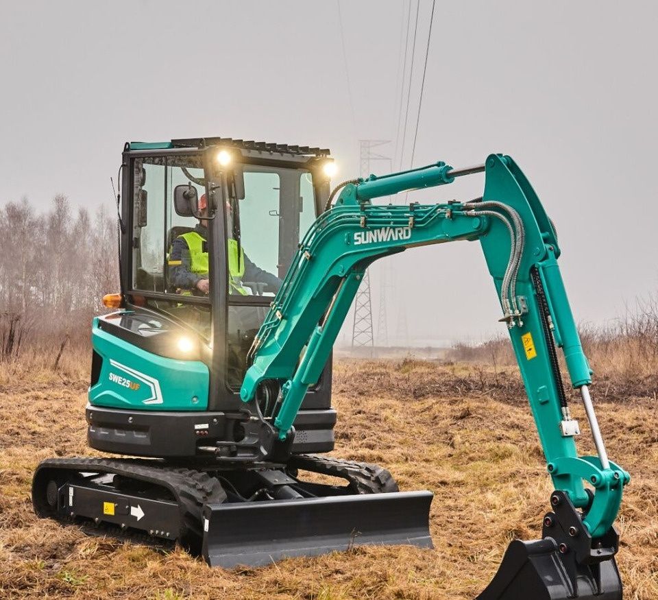 2024 Sunward SWE25UF mini excavator, side view 2024 Sunward SWE25UF mini excavator, side view