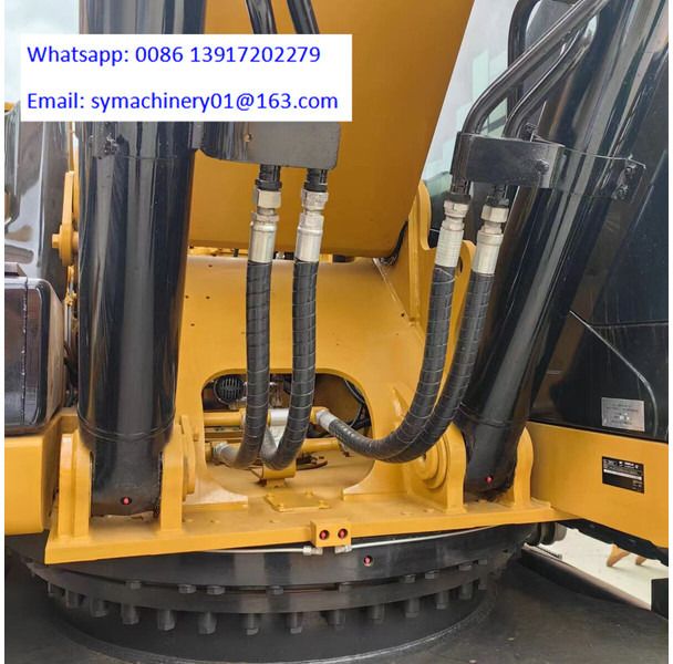 2025 Caterpillar 336D2 crawler excavator boom base detail 2025 Caterpillar 336D2 crawler excavator boom base detail
