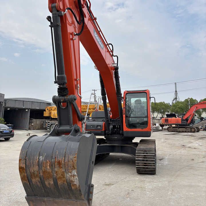 2019 Doosan DX225LCA Гусеничный экскаватор