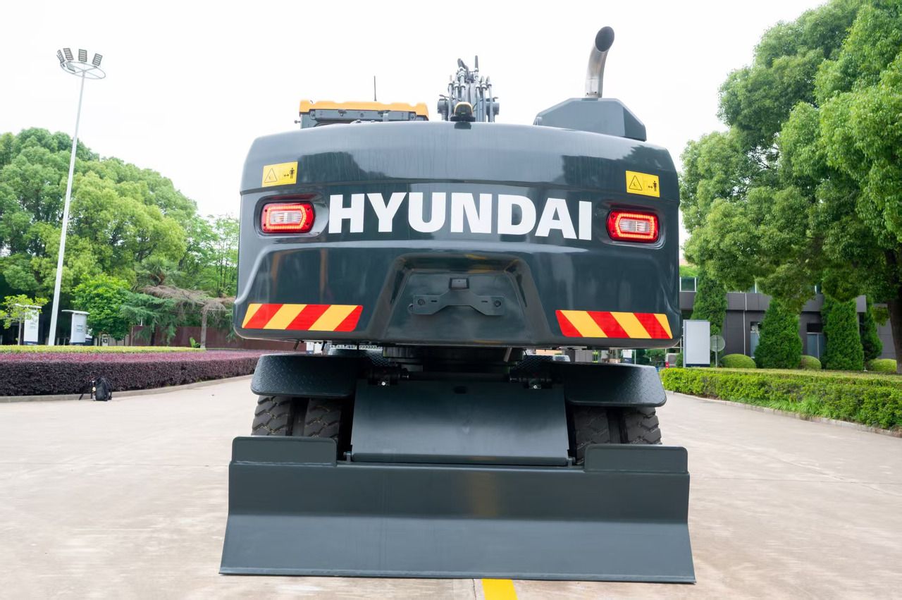 2026 Hyundai HW155 wheel excavator, rear view 2026 Hyundai HW155 wheel excavator, rear view
