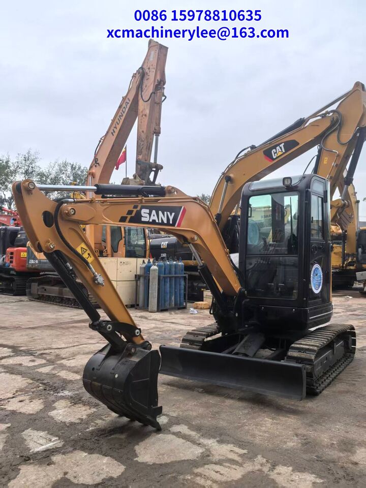 2024 Sany 35U mini excavator, front three-quarter view 2024 Sany 35U mini excavator, front three-quarter view