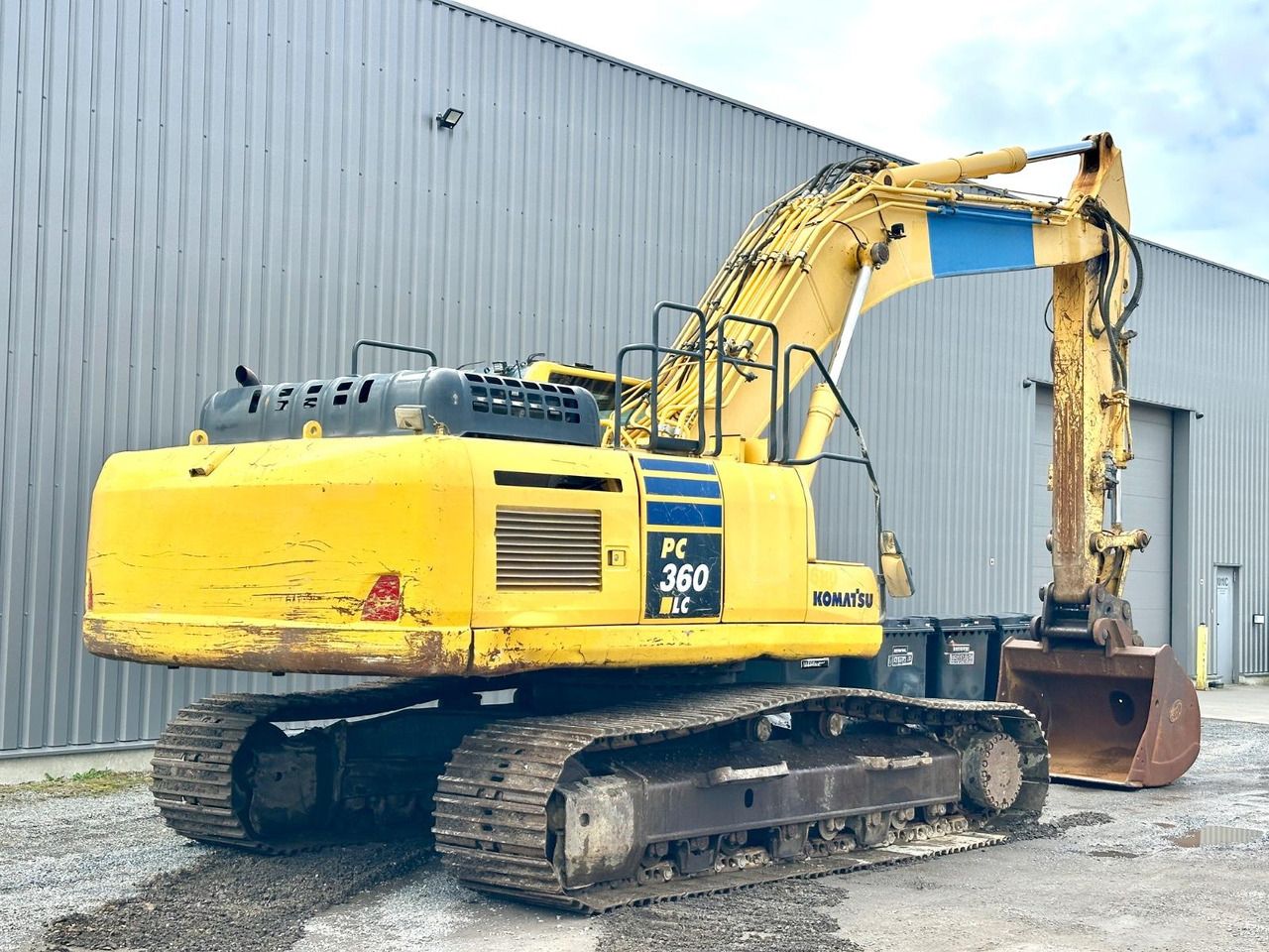 2015 Komatsu PC360LC-10 crawler excavator, rear three-quarter view
