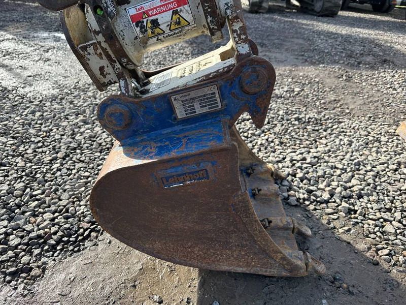 2011 Takeuchi TB 228 mini excavator bucket attachment 2011 Takeuchi TB 228 mini excavator bucket attachment