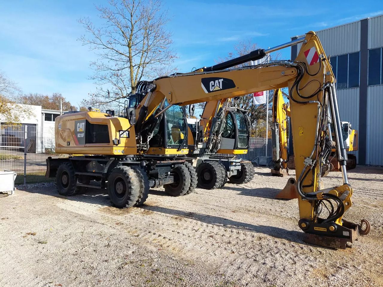2017 Caterpillar M318F wheel excavator, side view 2017 Caterpillar M318F wheel excavator, side view