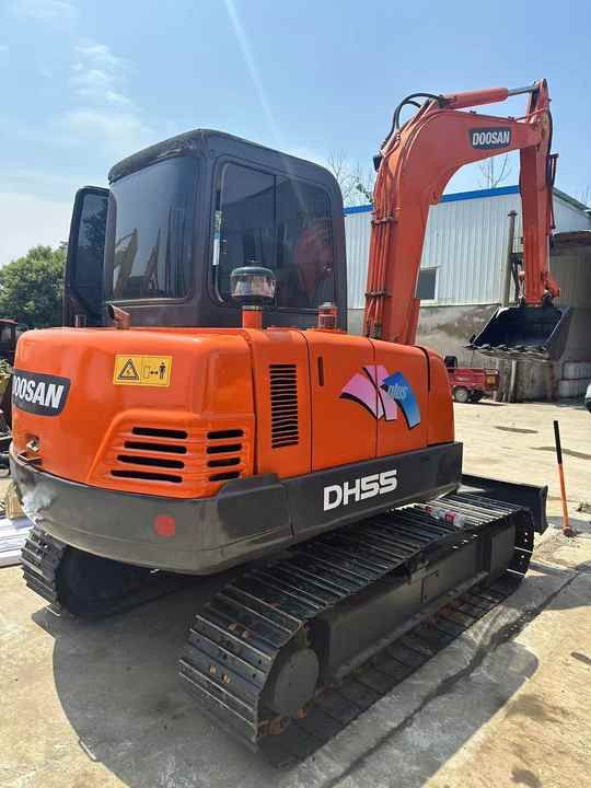 2023 Doosan DH55 crawler excavator, rear three-quarter view 2023 Doosan DH55 crawler excavator, rear three-quarter view
