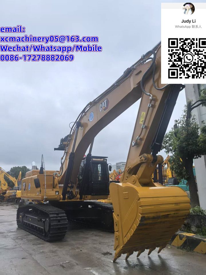 2022 Caterpillar 349D2 crawler excavator, front three-quarter view 2022 Caterpillar 349D2 crawler excavator, front three-quarter view