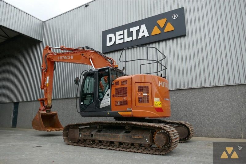 2021 Hitachi ZX225USLC-6 crawler excavator, side view 2021 Hitachi ZX225USLC-6 crawler excavator, side view