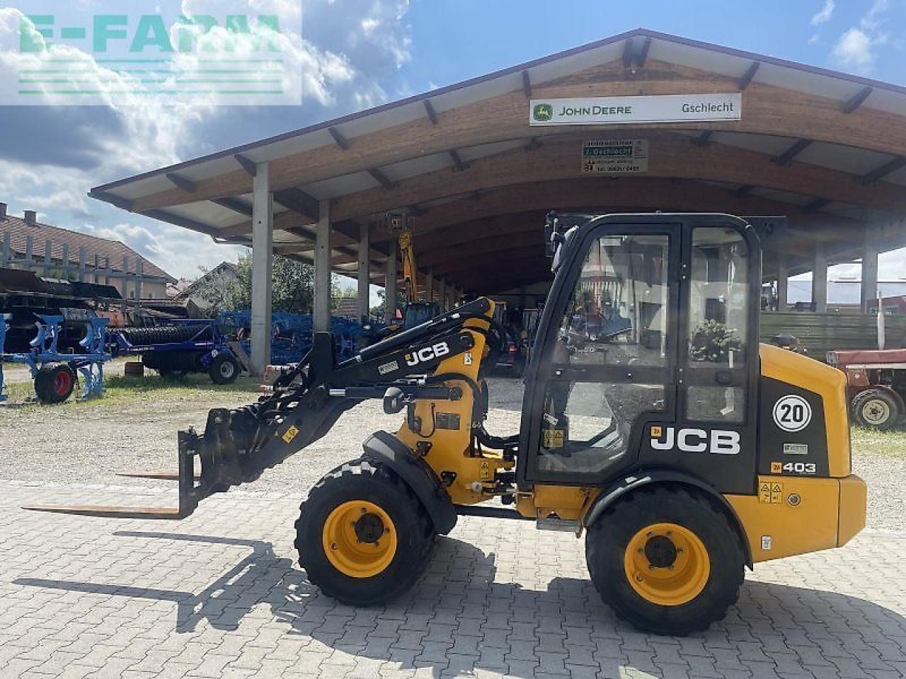 2022 JCB 403 wheel loader, side view 2022 JCB 403 wheel loader, side view