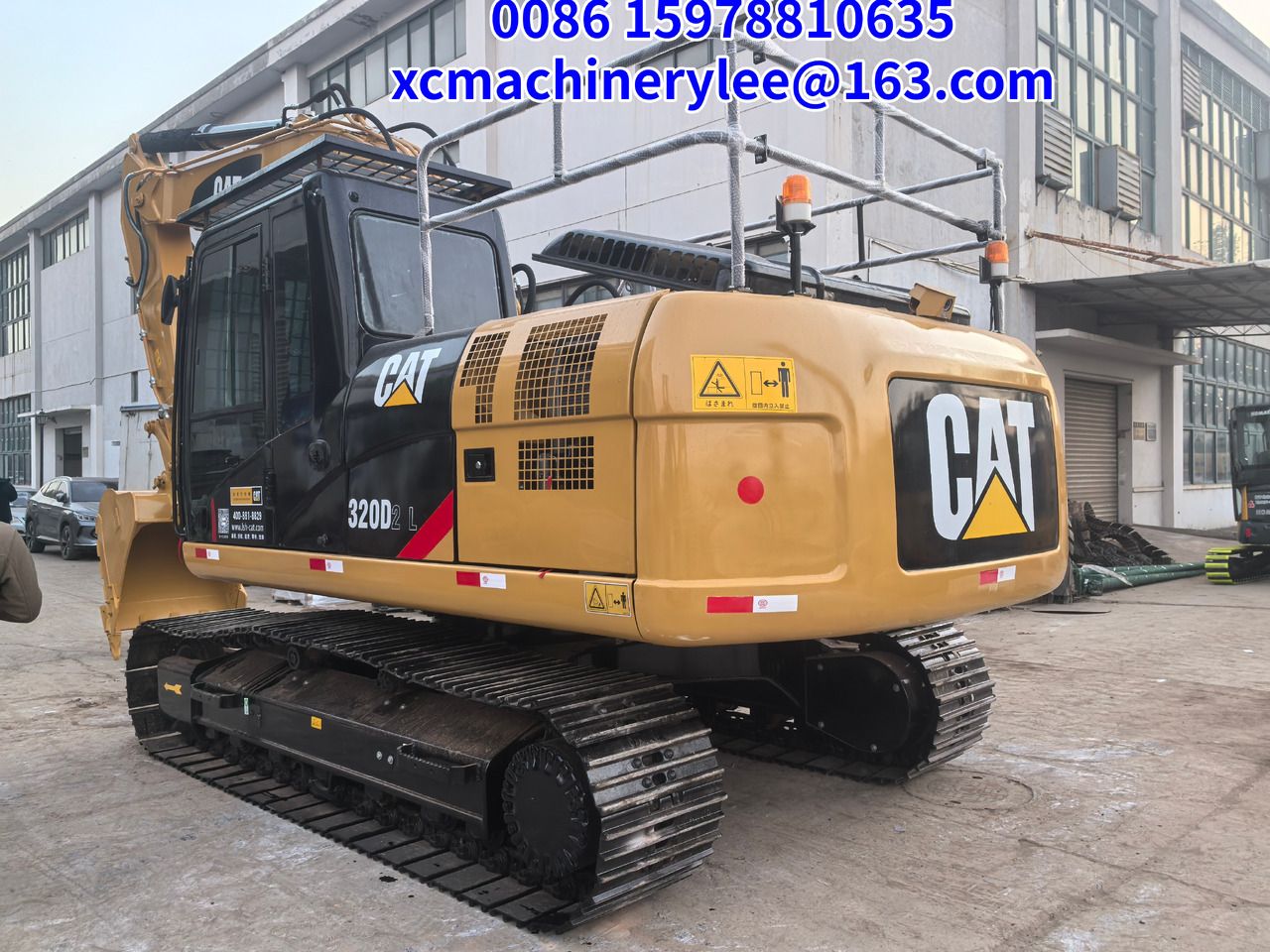 Excavadora sobre orugas Caterpillar 320D2L 2024 vista trasera tres cuartos Excavadora sobre orugas Caterpillar 320D2L 2024 vista trasera tres cuartos
