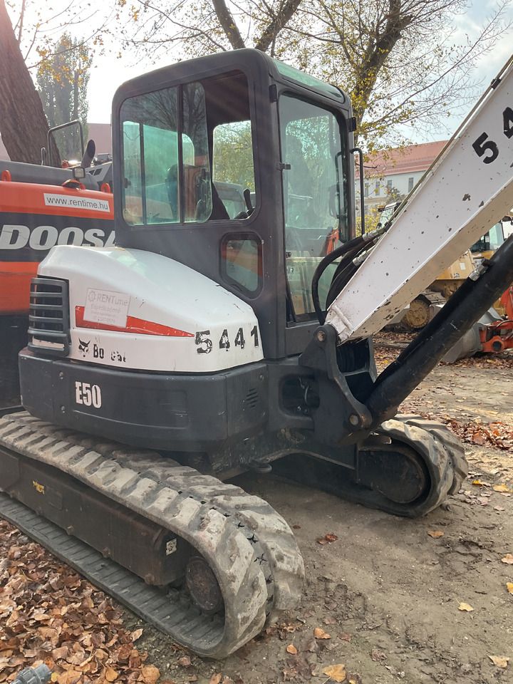 2016 Bobcat E50 crawler excavator, side view 2016 Bobcat E50 crawler excavator, side view