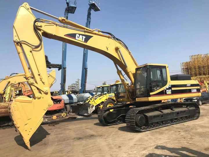 2017 Caterpillar 330BL crawler excavator, side profile view
