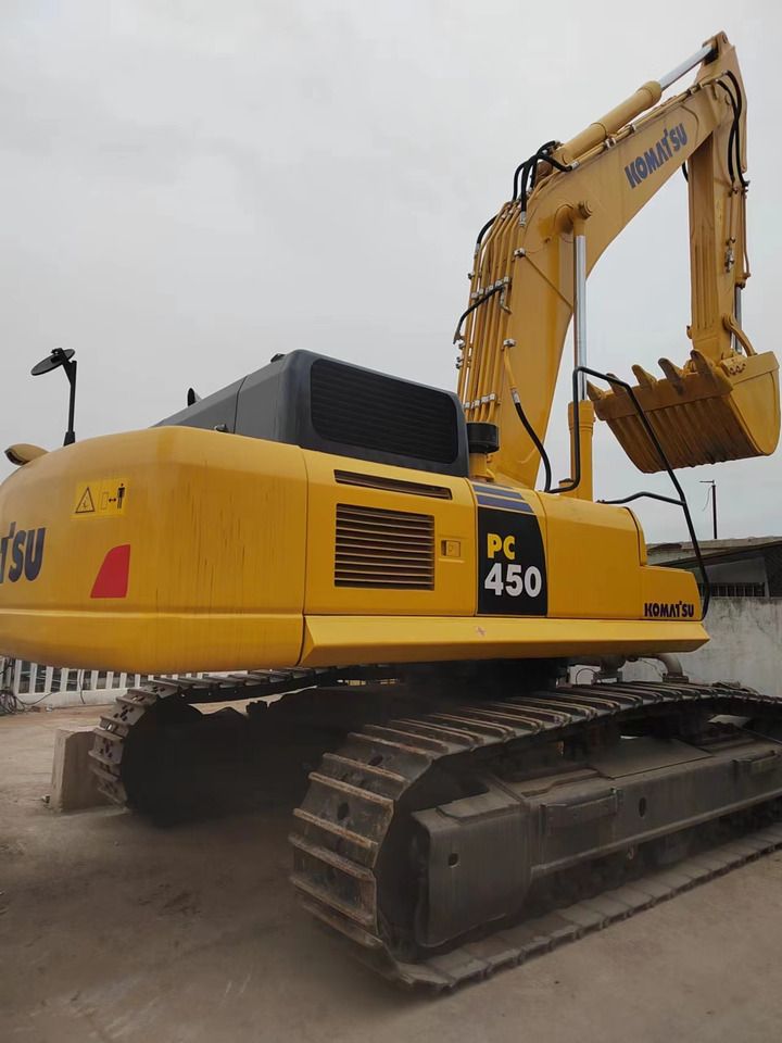 2019 Komatsu PC450-8 crawler excavator rear three-quarter view