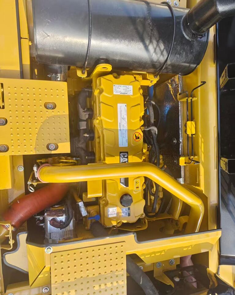 2024 Caterpillar 340D crawler excavator engine compartment view 2024 Caterpillar 340D crawler excavator engine compartment view