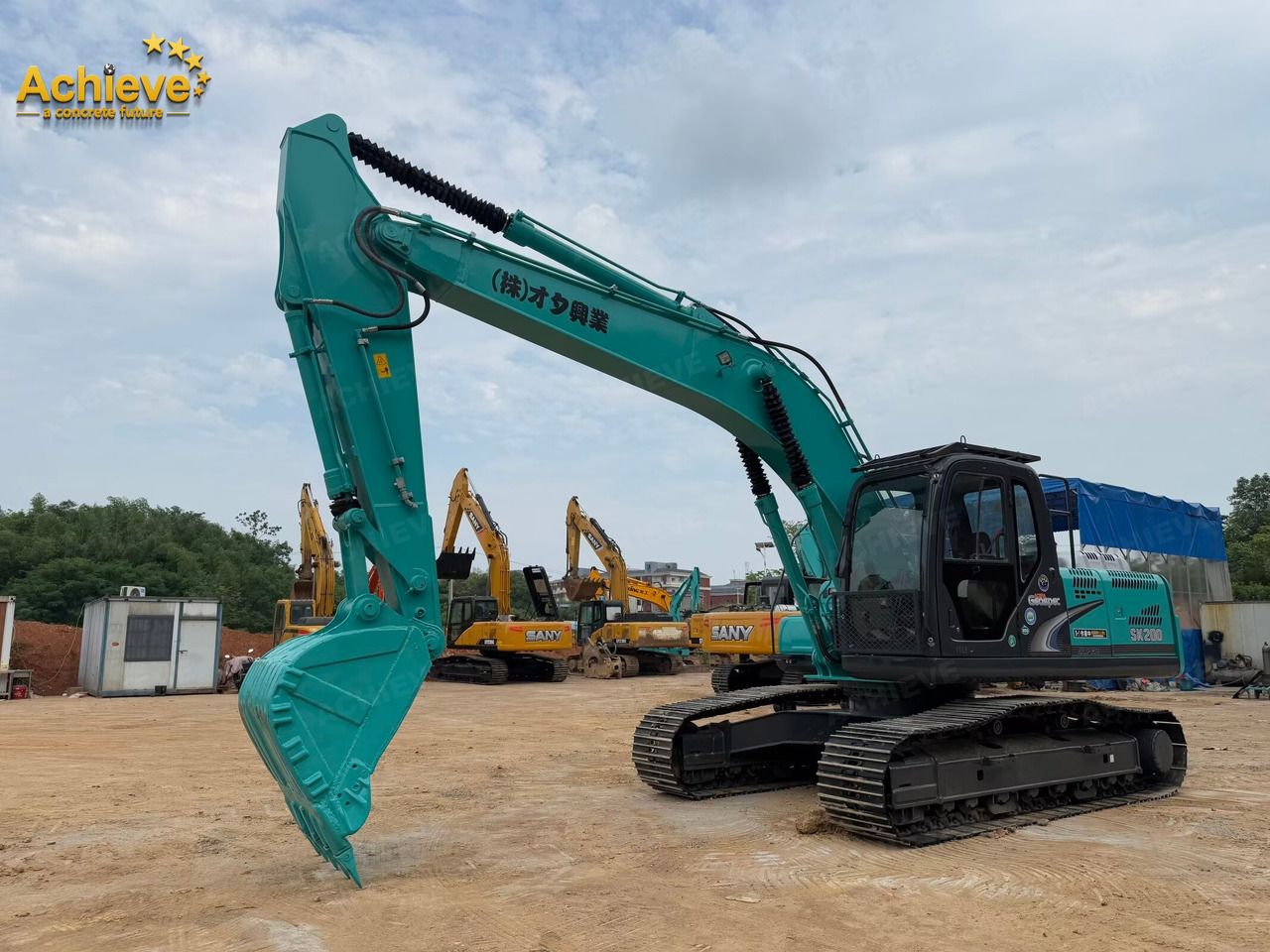 Kobelco SK200 crawler excavator, side view Kobelco SK200 crawler excavator, side view
