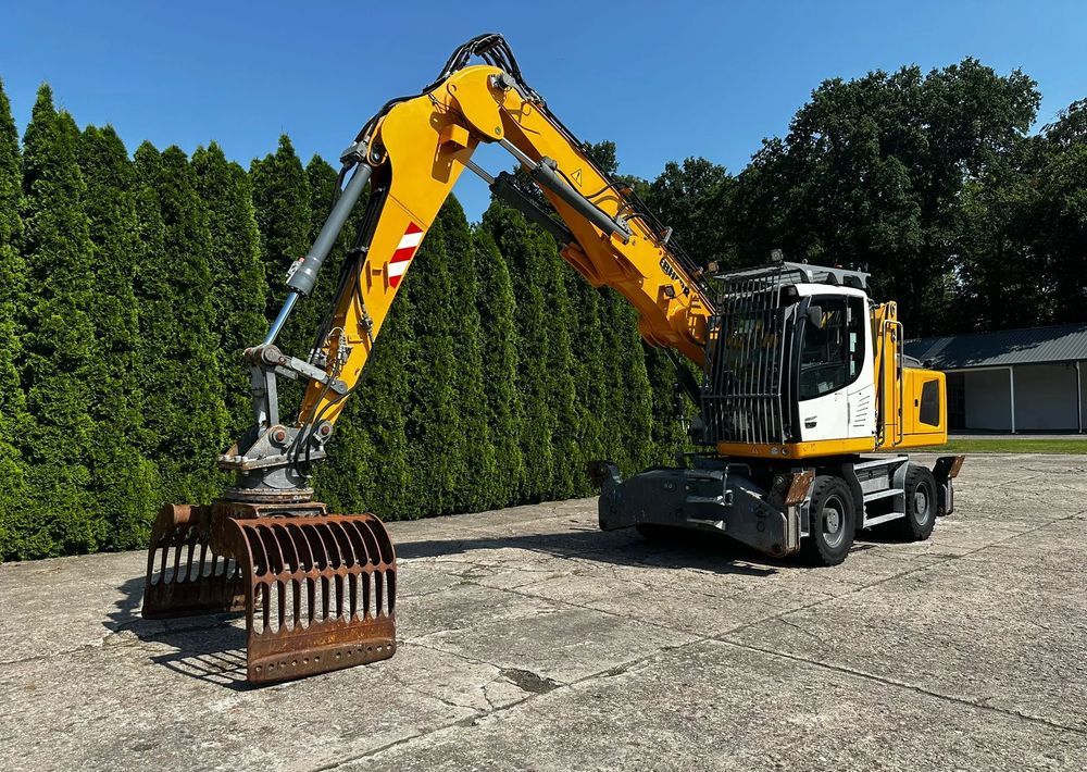 2014 Liebherr LH22 M wheel excavator, side view