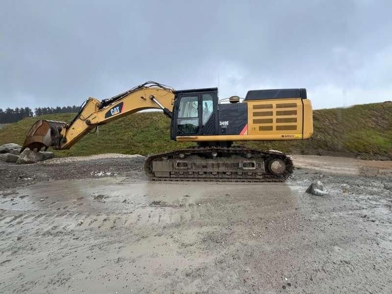 2014 Caterpillar 349EL crawler excavator, side view 2014 Caterpillar 349EL crawler excavator, side view
