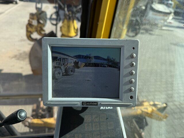 2016 Atlas 1404KZW wheel excavator cab monitor view