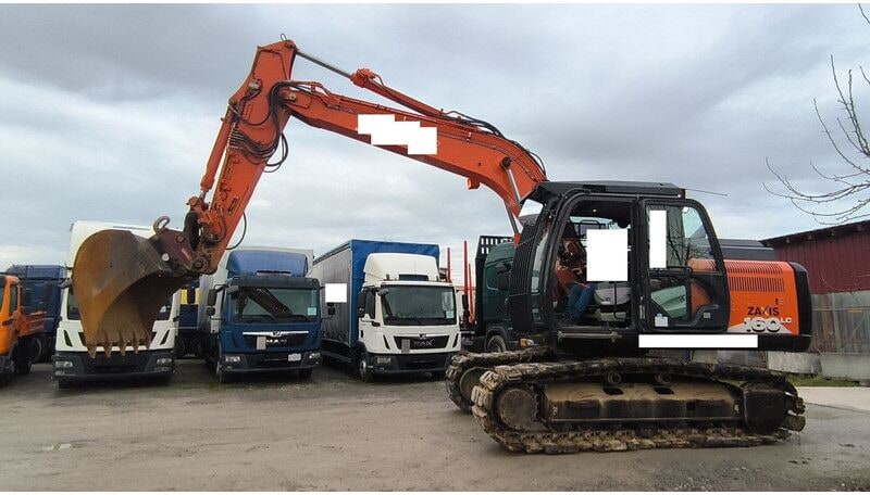 2018 Hitachi Zaxis 160LC crawler excavator, side view