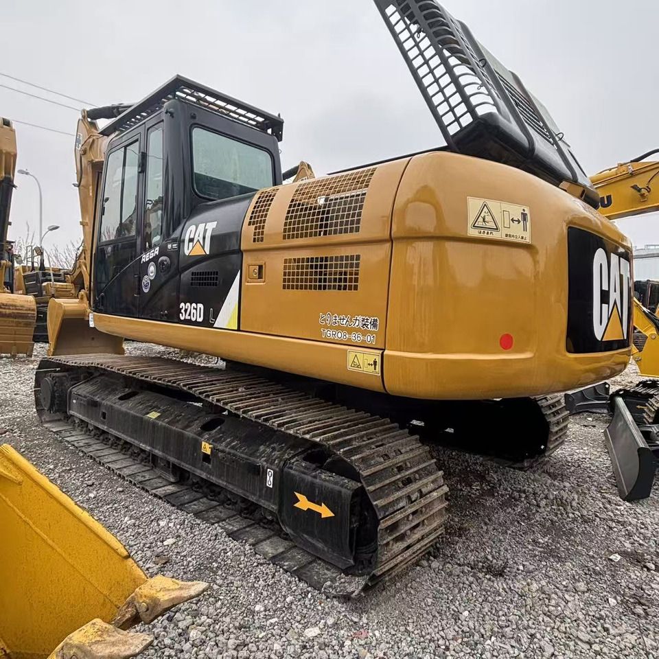 2020 Caterpillar 326D L crawler excavator, rear three-quarter view 2020 Caterpillar 326D L crawler excavator, rear three-quarter view